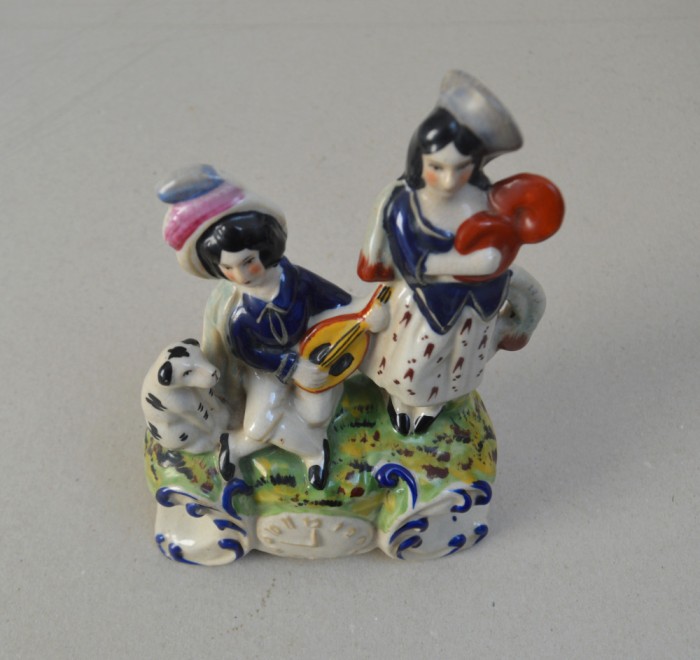 &quot;Muzicanti&quot; figurina de Staffordshire cca 1960