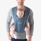 Marsupiu Embrace Oxford Blue, Ergobaby