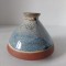Vaza ceramica mica, partical galzurata cu albastrusi alb, 8cm inaltime x 9cm diametru maxim