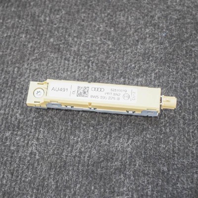 Amplificator de antena AUDI A4 8W2, B9 2017 OEM: 8W5035225B | 3875104 foto