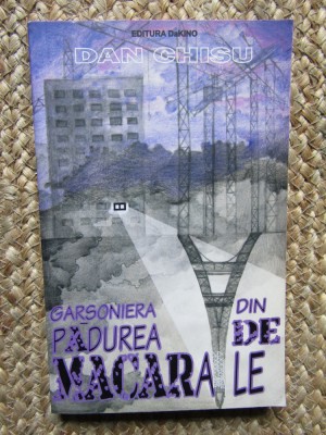 Garsoniera din padurea de macarale &amp;ndash; Dan Chisu foto