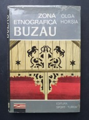 Zona etnografica BUZAU - Olga Horsia foto