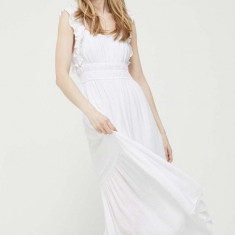 Abercrombie & Fitch rochie culoarea alb, midi, evazati