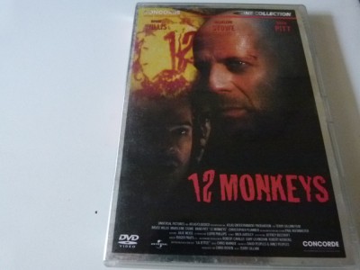 12 monckeys, dvd(doar germana) foto