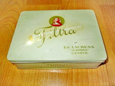 4311-FILTRA Ed. Laurens Geneve Le Kedhive-Cutie veche tigarete. foto