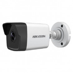 Camera supraveghere IP Hikvision 2.0MP cu IR 30m (PoE) foto