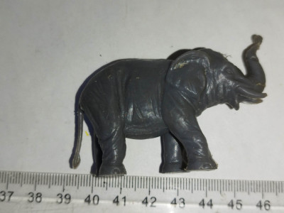 bnk jc Domplast - figurine de plastic - elefant foto