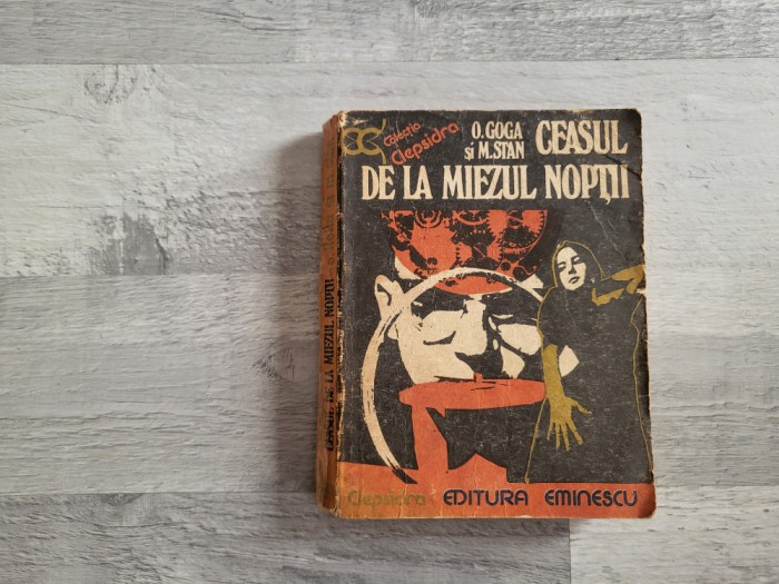 Ceasul de la miezul noptii de O.Goga,M.Stan