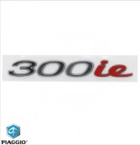 Sigla scris &quot;300ie&quot; frontala originala Piaggio Carnaby 300 ie Cruiser (09-12) 4T LC 300cc