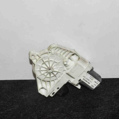 Motor macara geam ușă dreapta spate AUDI A4 Avant 8K5, B8 2008 OEM: 8K0959812 1379216 foto