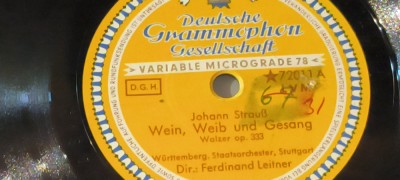 PLACA PT. GRAMOFON &amp;amp; PATEFON WEIN WEIB AND GESANG WALZER AP.333 JOHANN STRAUSS foto