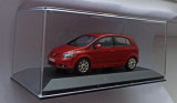 Macheta Volkswagen VW Golf Plus 2004 rosu - Minichamps 1/43, 1:43