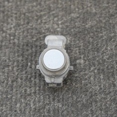 Senzor de parcare spate BMW 2 Cabrio F23 2015 OEM: 92616130263013587 3967418