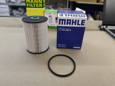 Filtru combustibil MAHLE ORIGINAL KX228D / R8 foto