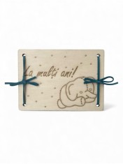 Felicitare din lemn gravata