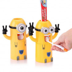 Dispenser pasta de dinti Minion Stuart, suport pentru 2 periute, galben foto