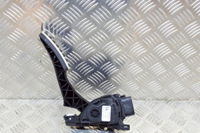 Pedala de accelerație VOLVO XC60 2016 OEM: 6PV010834,31329372,C95YE 11772514