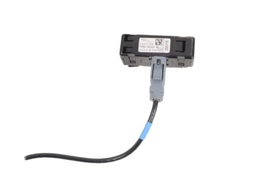 Amplificator de antena JAGUAR F-PACE X761 2017 OEM: FW93-19C024-AB | 25918088 foto