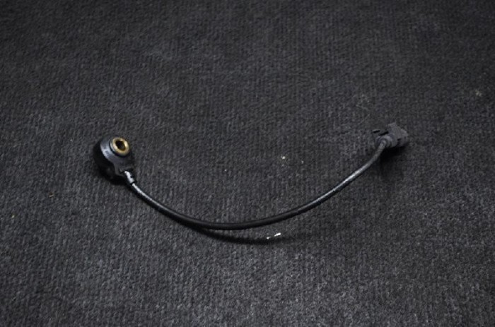 Senzor de detonație motor HYUNDAI i20 PB, PBT 2009 OEM: 9550930006 1703121