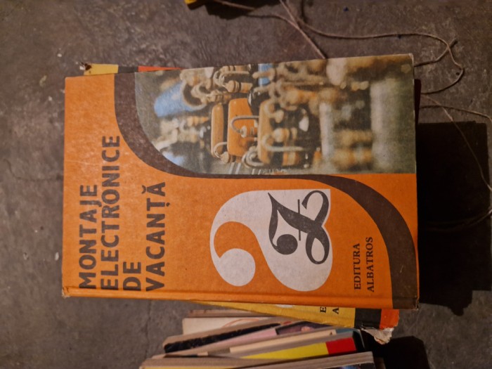 Montaje electronice de vacanță vintage