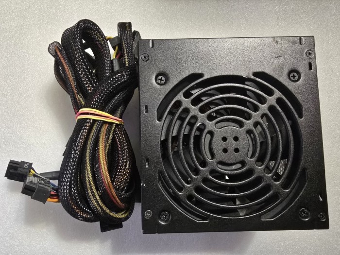 Sursa PC Corsair VS650, 650W, PFC Activ. 120mm, 6+2 pin PCI-E