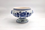 Jardiniera cu Picior ceramica Gilde DELFT lucrata manual semnata ghiveci flori alb albastru