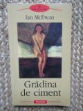 GRADINA DE CIMENT-IAN MCEWAN