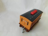 bnk jc Thomas &amp; Friends TrackMaster, vagon Annie cu geamuri mobile