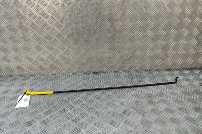 Amortizor capota SKODA KAROQ NU7 2023 OEM: 57A823363B 30407644