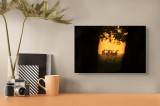Tablou Canvas, "Cerbi &icirc;n lumina apusului aurit", Cer, Cerbi, Apus, Siluetă, Natură, Lumină, Copaci, 39 x 26 cm, CMCLASS