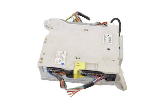 Modul de confort LEXUS GS III GRS19_, UZS19_, URS19_ 2007 OEM: 70220-0495,82730-0b61 23140343