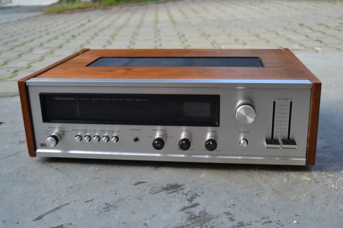 Amplificator Realistic STA 82