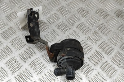 Pompa de apa auxiliara MERCEDES-BENZ GLA X156 2013 OEM: A2118350364,0392023000 30182554 foto