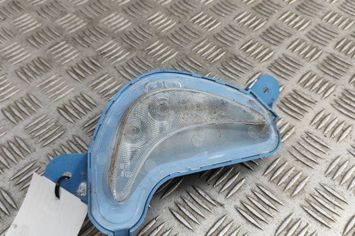Proieitor suplimentar dreapta față RENAULT ZOE BFM_ 2015 OEM: 266059193R 31292940