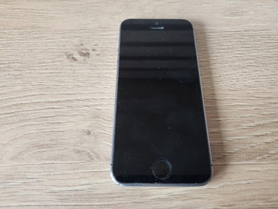 Telefon iPhone 5s negru model A1457 folosit impecabil foto