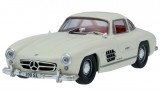 Macheta Oe Mercedes-Benz 300 SL W198 1954-1957 1:43 Bej B66041058, Mercedes Benz