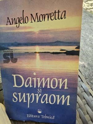 Daimon si supraom - Angelo Morretta foto