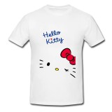 Tricou &quot; Hello Kitty fundal &quot;