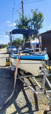 Barca, Motor si Peridoc foto