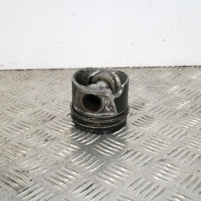Piston VW GOLF V 1K1 2007 OEM: 7901J03G107065 | 2811202 foto