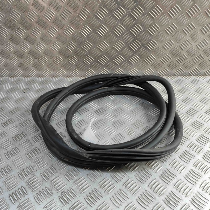 Garnitura ușă st&acirc;nga față KIA CEE\&#039;D Hatchback CD 2023 OEM: 82110-J7000