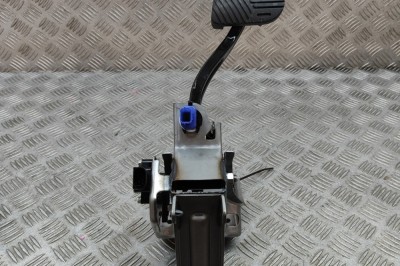 Pedala de fr&amp;acirc;nă KIA EV6 CV 2022 OEM: 32800-CV100 22943479 foto