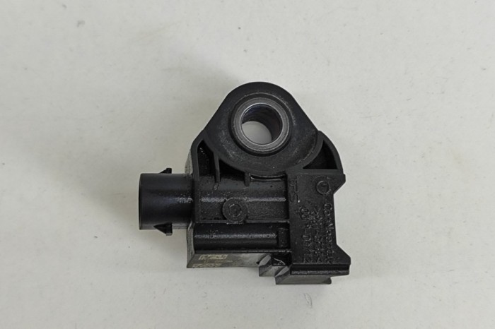 Senzor de impact st&acirc;nga față AUDI E-TRON GT 2022 OEM: 4N0959651D | 23544847
