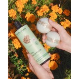Folk &amp; Flora Eucalyptus bombă de baie cu efect calmant 130 g