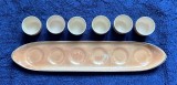 set complet de sase pahare paharute sidefate pentru tuica palinca visinata bautura cu tava tavita ceramic ceramica vechi vintage comunist