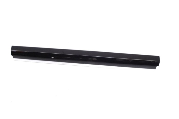 nerasta PORSCHE CAYENNE 92A 2013 OEM: 7P5857222P 11808673