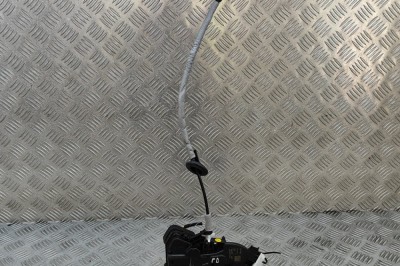 &amp;Icirc;ncuietoare ușă dreapta față VW T-ROC A11 2023 OEM: 3J2837016A 30430878 foto
