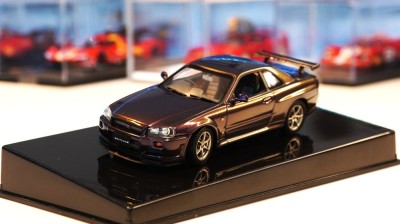 Nissan Skyline R34 GT-R - AUTOart 1/43 foto