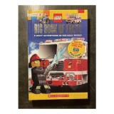 Cumpara ieftin Big Book Of Facts Level 2 with Stickers and Poster