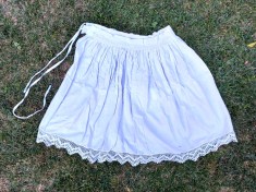 Poale (fusta) costum popular traditional vechi, panza groasa de casa, zona Maramures